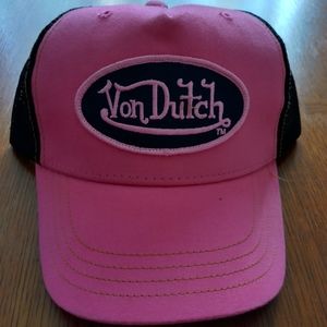 Von Dutch snapback cap